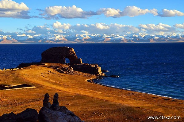 重慶到拉薩的飛機票