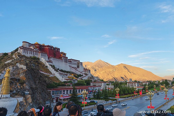 去西藏旅游團(tuán)推薦
