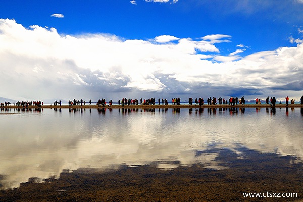 去西藏玩大概要花多少錢