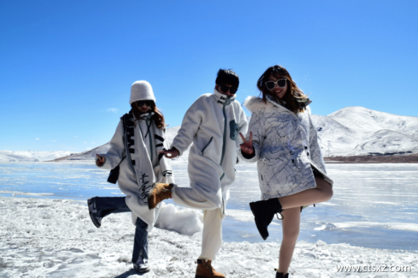 西藏旅游團(tuán)